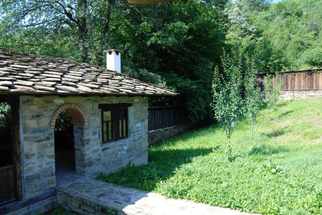 Къща Балканец Balkanets (Lovech) Exterior photo